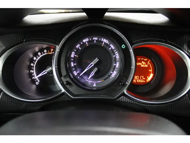 Citroën DS3 1.6 THP Sport Chic 2012 Benzine 15