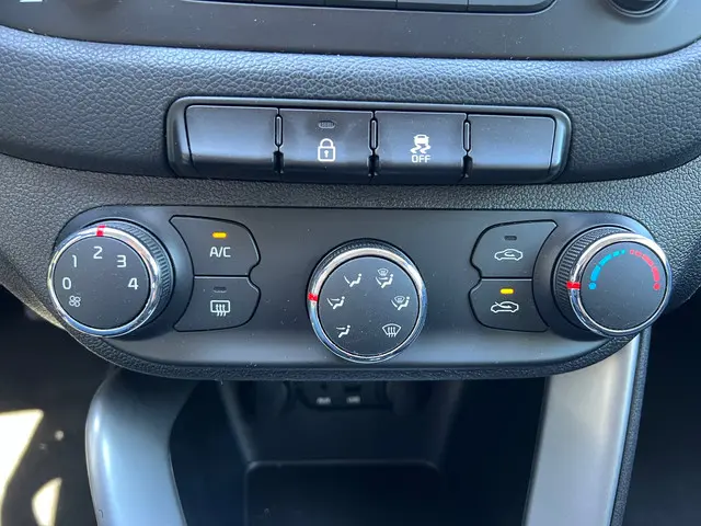 Kia cee'd Sportswagon 1.6 GDI ComfortLine 2015 Benzine 22