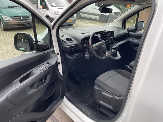 Opel Combo 1.5D L2H1 Edition 2020 Diesel 12