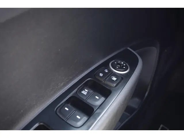 Hyundai i10 1.0i Comfort 2019 Benzine 19
