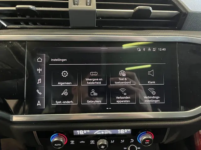 Audi Q3 35 TFSI S Line S-Tronic Aut. 2021 Benzine 23