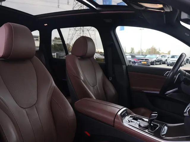 BMW X5 xDrive45e High Executive 2022 Hybride Benzine 10