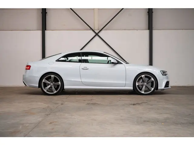 Audi RS5 Coupé 4.2 FSI RS5 quattro 2014 Benzine 3