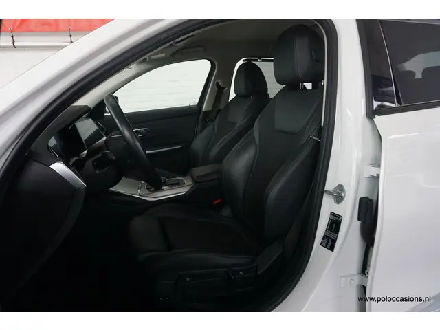 BMW 3 Serie Touring 318i Exec 2020 Benzine 5