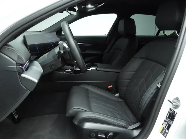 BMW i5 Sedan eDrive40 2024 Elektrisch 7