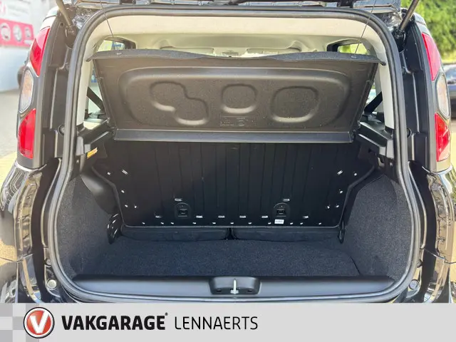 Fiat Panda 1.0 Hybrid City Cross 2023 Hybride Benzine 8