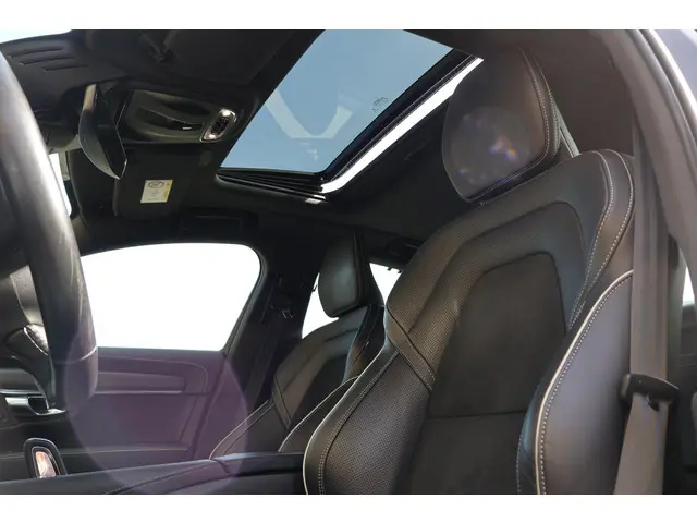 Volvo S90 2.0 B4 R-Design 2022 Benzine 15