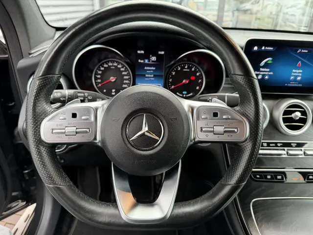 Mercedes-Benz GLC 300 4MATIC Advantage 2020 Benzine 26