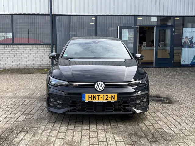 Volkswagen Golf 2.0 TSI GTI 8.5 2024 Benzine 32