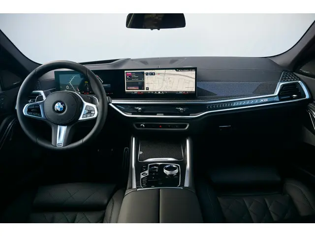 BMW X6 xDrive40i 2026 Benzine 18