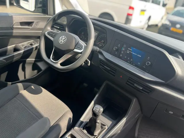Volkswagen Caddy Cargo 1.5 TSI Style 2022 Benzine 9