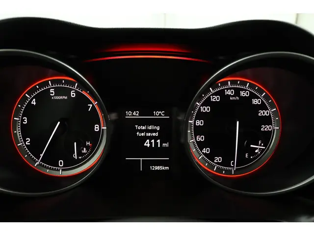 Suzuki Swift 1.2 Comfort Smart Hybrid 2023 Benzine 50