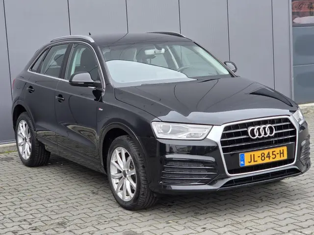 Audi Q3 1.4 TFSI CoD Adrenalin Automaat 2016 Benzine 6
