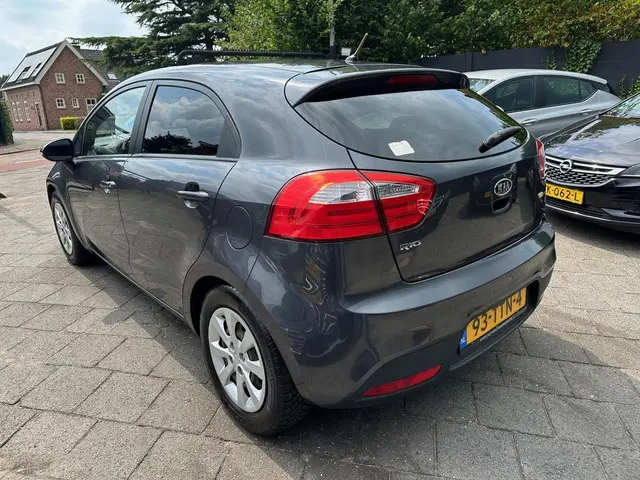 Kia Rio 1.2 CVVT Comfort Pack! Airco! 2012 Benzine 6