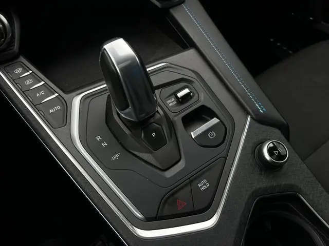 Lynk & Co 01 1.5 2021 Hybride Benzine 16