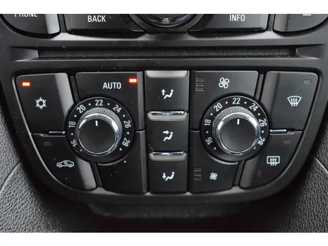 Opel Meriva 1.4 Turbo Cosmo 2015 Benzine 15