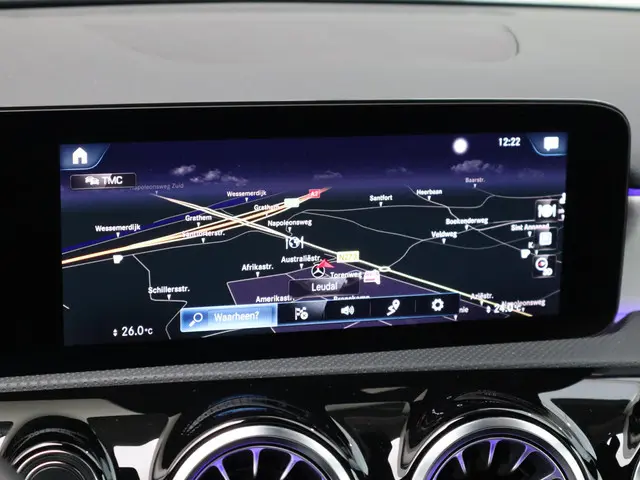 Mercedes-Benz A-Klasse 200 AMG Line 2022 Benzine 20