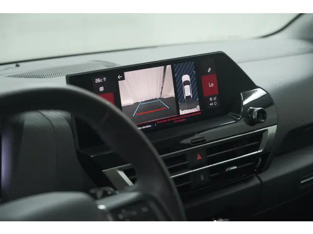 Citroën C4 Puretech 130 EAT8 Shine 2021 Benzine 16