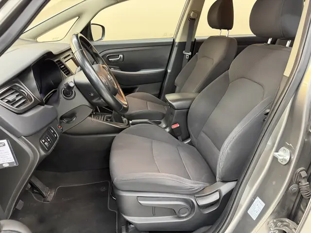 Kia Carens 1.6 GDi ComfortLine, 135Pk, 2015, 2015 Benzine 8
