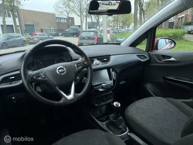 Opel Corsa 1.4 Favourite 2018 Benzine 17