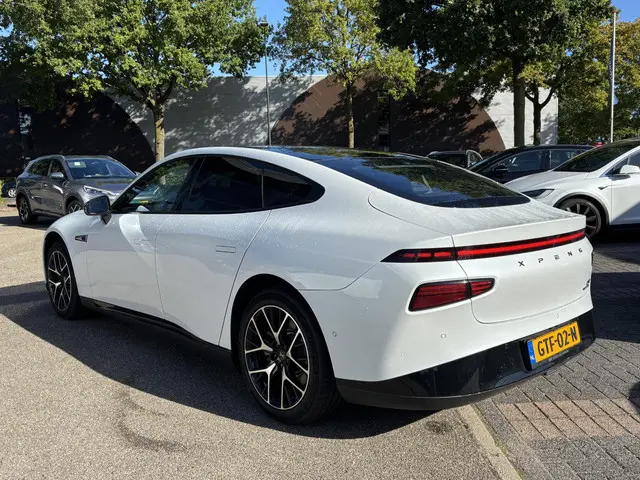 XPENG P7 AWD Performance 86 kWh 2025 Elektrisch 5