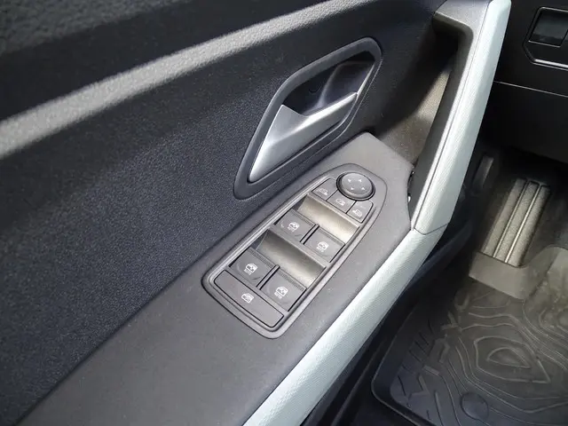 Dacia Duster 1.6 Hybrid 140 Extreme 2025 Hybride Benzine 26
