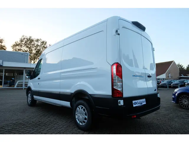Ford E-Transit 350 L4H3 Trend 68 kWh 2023 Elektrisch 3