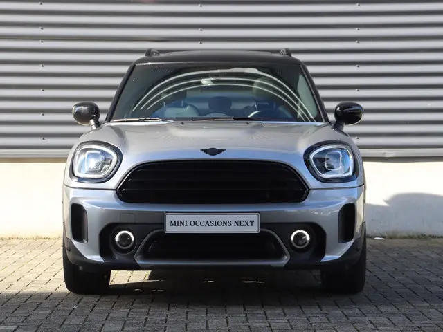 MINI Countryman Cooper 2023 Benzine 3