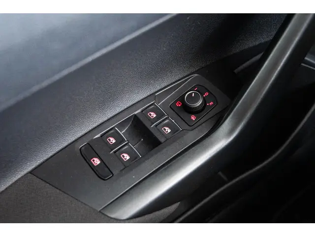 Volkswagen Polo 2.0 TSI GTI 2019 Benzine 39