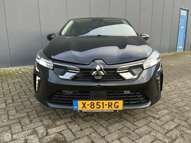Mitsubishi Colt 1.0T MT Intense 2024 Benzine 18