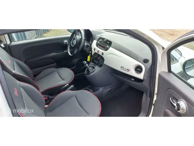 Fiat 500 1.2 Cabriolet 2015 Benzine 7
