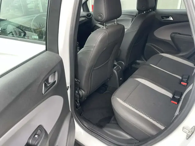 Opel Crossland X 1.2 Turbo Innovation 2017 Benzine 25