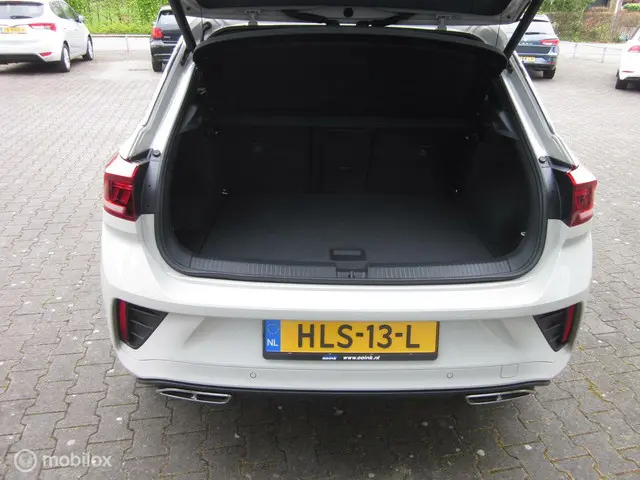 Volkswagen T-Roc 1.5 TSI R-Line Edition 2024 Benzine 6