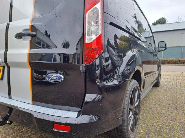 Ford Transit Connect 1.5 TDCI L2 Sport 2017 Diesel 11