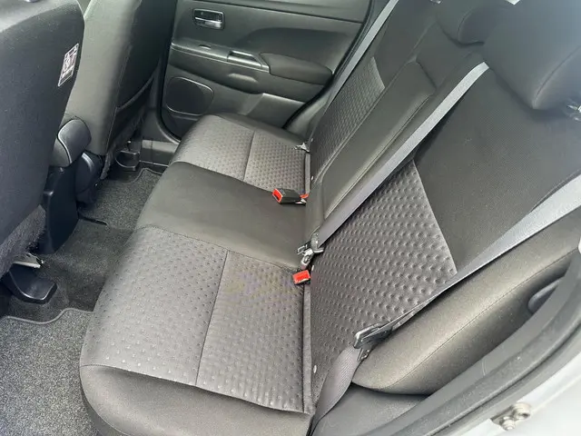 Mitsubishi ASX 1.6 Intense ClearTec 2013 Benzine 6