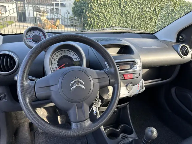 Citroën C1 1.0 Collection | Airco | 2014 Benzine 2