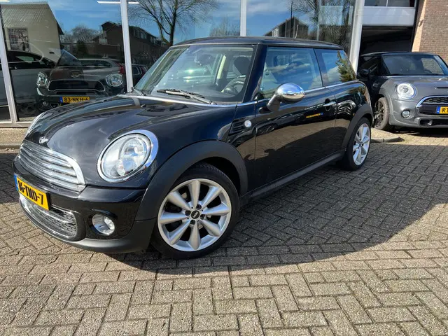 MINI One Mini 1.6 Business Line 2012 Benzine 2