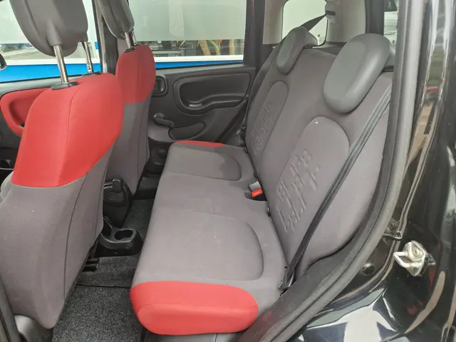 Fiat Panda 0.9 TwinAir Lounge | Automaat 2013 Benzine 6