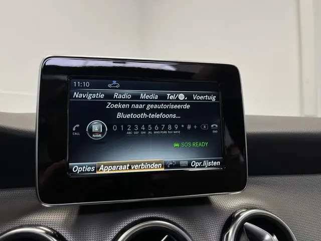 Mercedes-Benz GLA 180 Business Solution 2018 Benzine 22