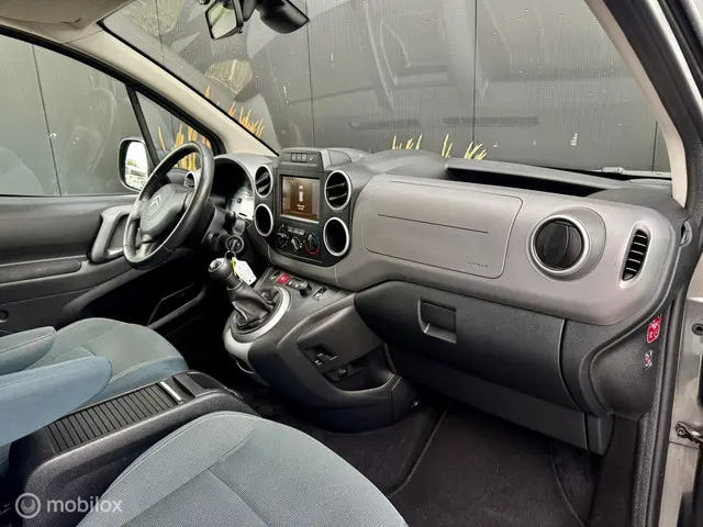 Citroën Berlingo combi 1.2 PureTech Feel 2017 Benzine 9
