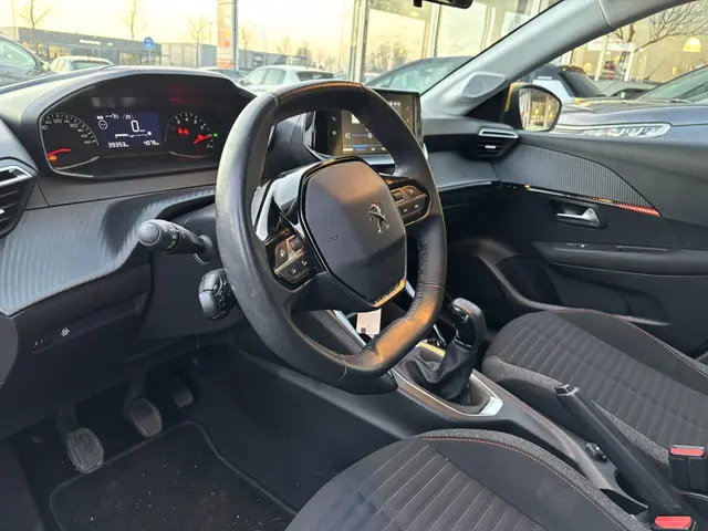 Peugeot 208 1.2 PureTech Active 2021 Benzine 8