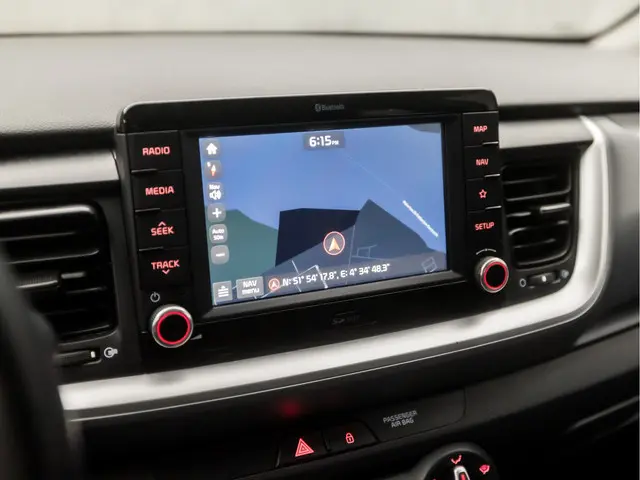 Kia Stonic 1.0 T-GDi DynamicLine 2019 Benzine 23