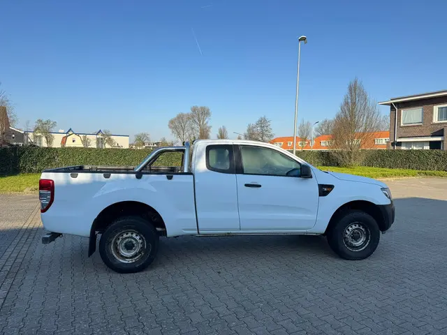 Ford Ranger 2.2 TDCi XL Super Cab. 4X4 2016 Diesel 9
