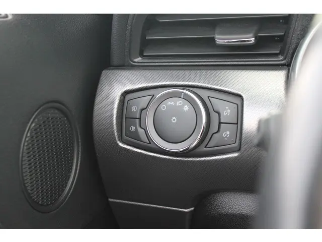 Ford Mustang Convertible 5.0 V8 GT 2022 Benzine 30