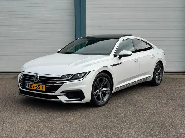 Volkswagen Arteon 1.5 TSI Business R 2019 Benzine 2