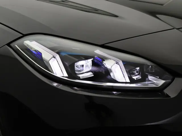 BMW 1 Serie 120 2026 Benzine 16