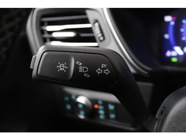 Ford Kuga 2.5 PHEV 225 Vignale 2021 Hybride Benzine 43