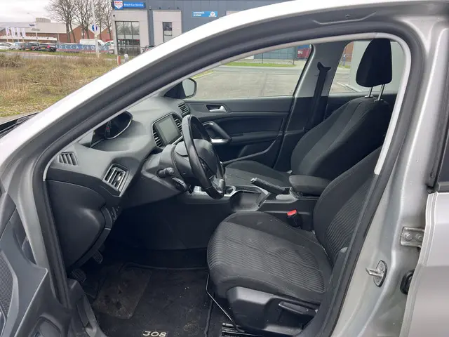 Peugeot 308 SW 1.2 PureTech Blue Lease 2015 Benzine 10