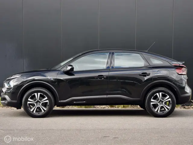Citroën C4 100pk Feel | Airco | Navi | 2021 Benzine 2