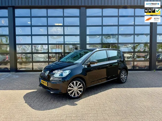 Volkswagen up! 1.0 BMT move up! 2019 Benzine 1